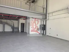 Fully Airconditioned showroom for rent in DIP 1
