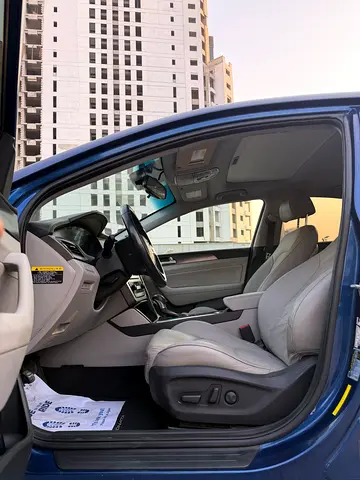 صورة مصغرة 8 لـ 2017 Hyundai SONATA