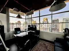 Corner Unit | Fully Furnished & Partitioned