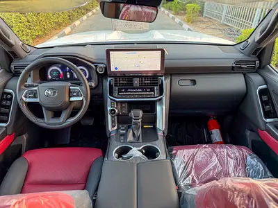 صورة 10 لـ 2026 Toyota LAND CRUISER
