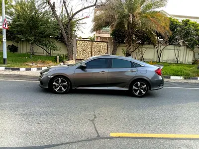 صورة 12 لـ 2019 Honda CIVIC