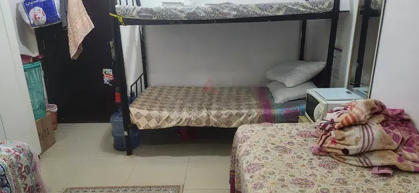 Executive Bed Space for Pakistani AED 300+Sewa