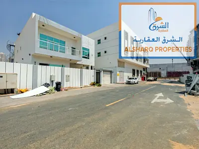 Luxury villa with 4 bedrooms and a separate majlis (formal sitting room). Large family room. * Main kitchen. * Preparation kitchen. * Maid's room. *