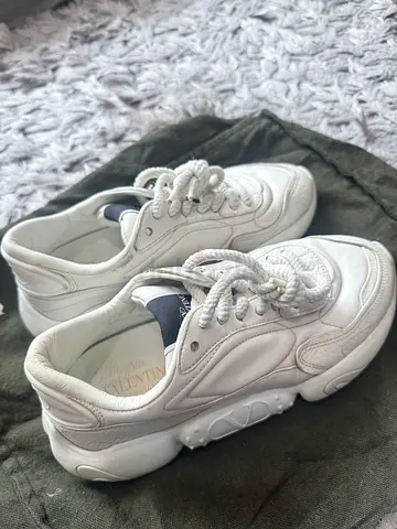 Valentino White leather sneakers, lightly used, size not specified
