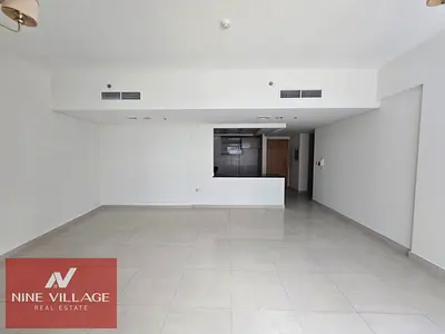 شقة فسيحة من غرفتي نوم | شرفة | إطلالة على الطريق | Rokane G22 JVC
