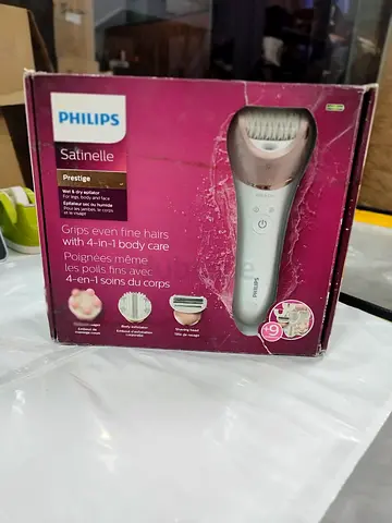 Philips Satinelle Prestige 4-in-1 Wet & Dry Epilator - (New Open box)