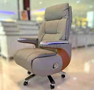 Brand New luxury office chairs good quality available