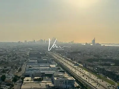 Spacious Studio | Burj View | High Floor | Vacant