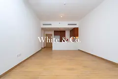 MARINA VIEW|WHITE GOODS |BRIGHT & SPACIOUS