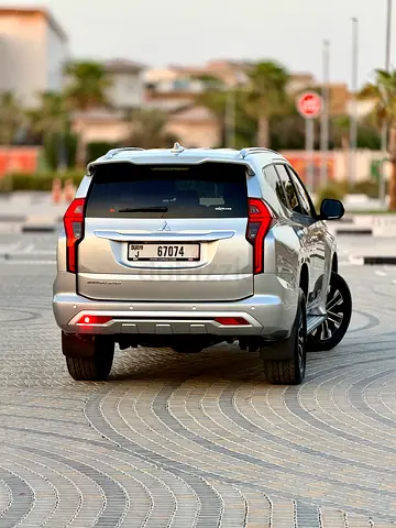 Mitsubishi Montero Sport GLS Premium, миниатюра 6