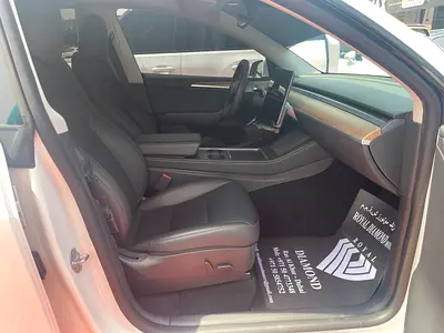 Tesla Model Y Long Range, миниатюра 11