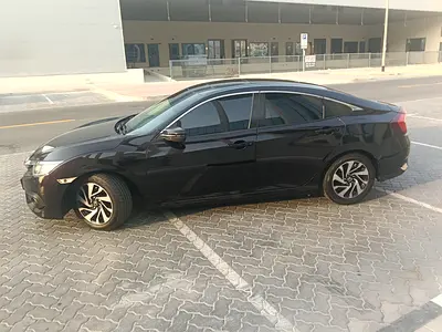 2017 Honda CIVIC — фото 5