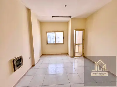 Looking like a beautiful apartment 1bhk neat and clean family building just in 29k