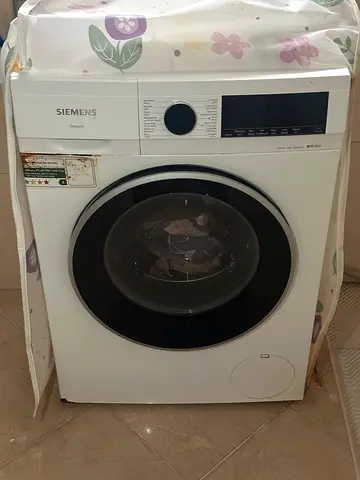 Siemens IQ300 automatic washing machine