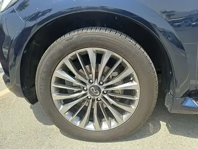 صورة 8 لـ 2021 Infiniti QX80