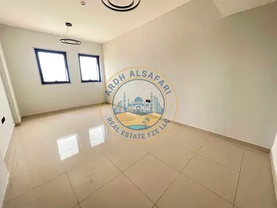 🏡 Like-New Building 2BHK Flat | Huge Master Bedroom | Private Balcony | 🆓 Parking + 1 Month 🆓