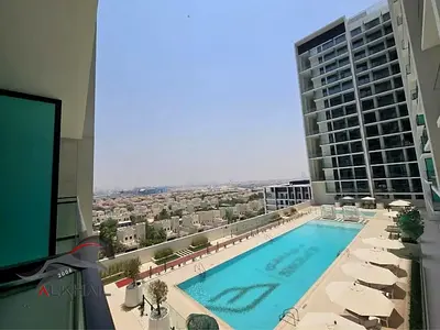 استوديو حديث | بن غاطي أزور | مرافق حمام السباحة والمدينة
