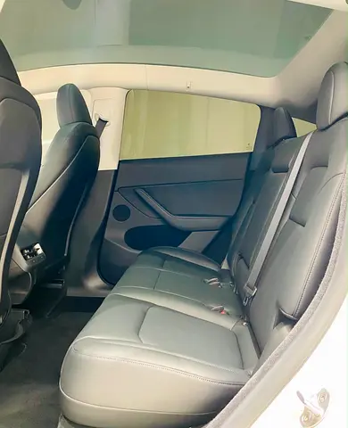 Tesla Model Y Long Range, миниатюра 13