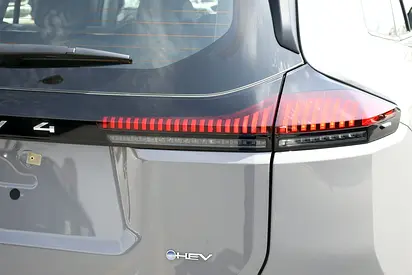 صورة 4 لـ 2026 Toyota RAV 4