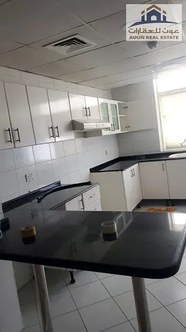 🔥 **Prime Opportunity in Al Majaz, Sharjah! 2-Bedroom + Living Room Apartment (140 m²) | 3 Bathrooms | Free A/C & Maintenance | AED 55,000 (Fixed Pri