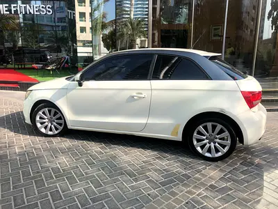 2011 AUDI A1 — фото 1
