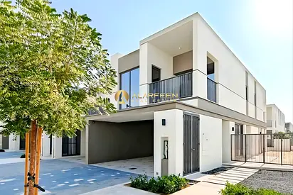 Corner Villa | Vacant Unit | Landscaped