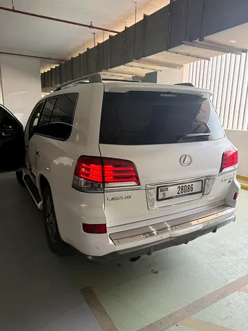 2015 Lexus LX-SERIES 照片 6
