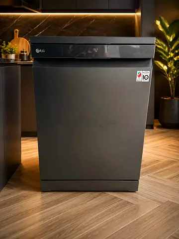 LG Full-size Built-in Dishwasher - Dark Stainless, Excellent Condition