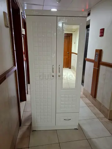 Im saling Cabinet wooden and steel Brand new Good Quality