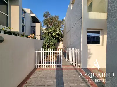 SINGLE ROW | BEST PRICE | RREM CORNER VILLA