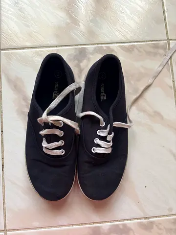 Girls and Boys Shoes sneakers