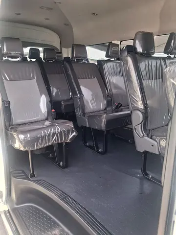 2023 Toyota HIACE — фото 6