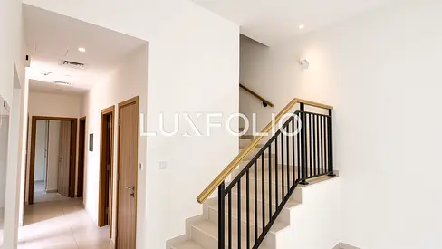 Vacant | Motivated Seller | Lanscaped