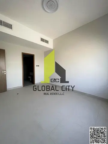 * Luxury 1BR Residence at Kentia Residence