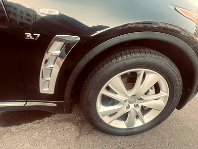 صورة 7 لـ 2019 Infiniti QX70