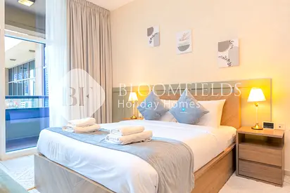Spacious Studio | Bright Layout | Bay Square