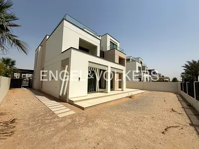 Standalone | Park View | Spacious