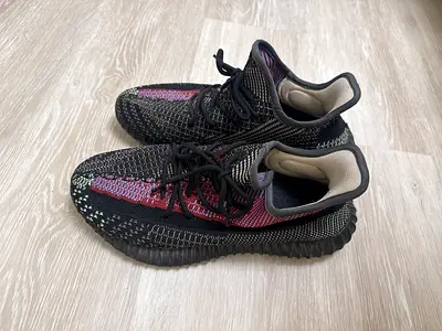 Used Yeezy-style Knit Black Multicolor Sneakers, Size 40