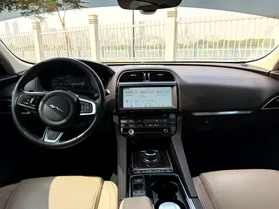 2020 Jaguar F-PACE 照片 5