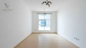 Spacious Master 1BR Balcony Open View Prime Location Near Services