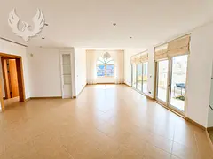 Partial Sea View I High Floor I Renovated