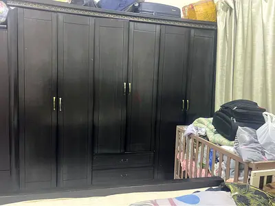 Solid dark wood drawers bed set with side tables and and dressing table and 6 door l- good condition