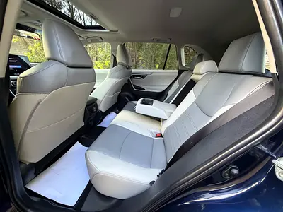 2025 Toyota RAV 4 照片 19