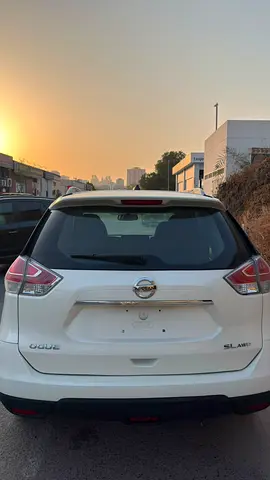 2016 Nissan ROGUE 缩略图 6