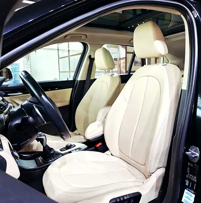 2017 BMW X1 缩略图 14