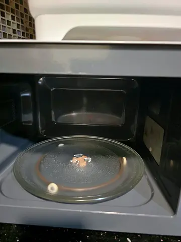 Samsung microwave one year used