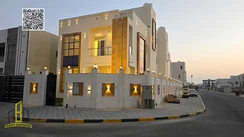 Villa for sale, corner lot on two streets, very distinctive finishing, close to all services, with a very distinctive roof terrace.