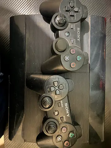 PS3 Super Slim + Xbox 360 Slim + Controllers + Kinect Bundle