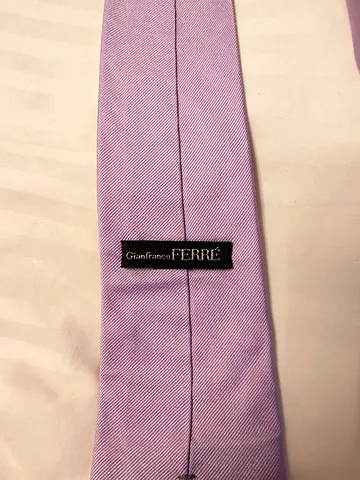 Gianfranco Ferré men's lavender silk tie - classic formal tie