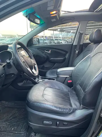 2012 Hyundai TUCSON — миниатюра 9